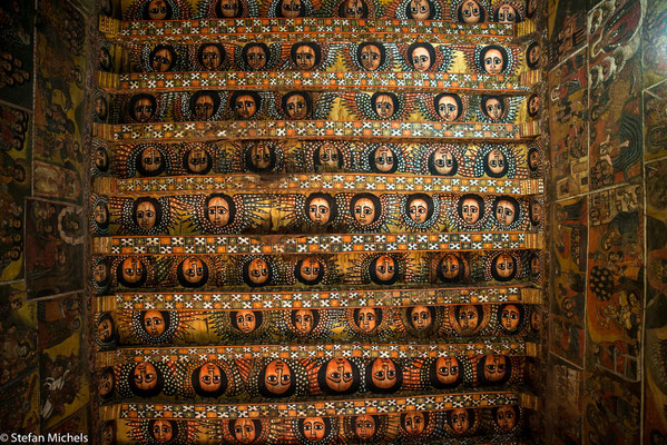 Gondar- Die Klosterkirche Derbe-Birhan-Selassie.