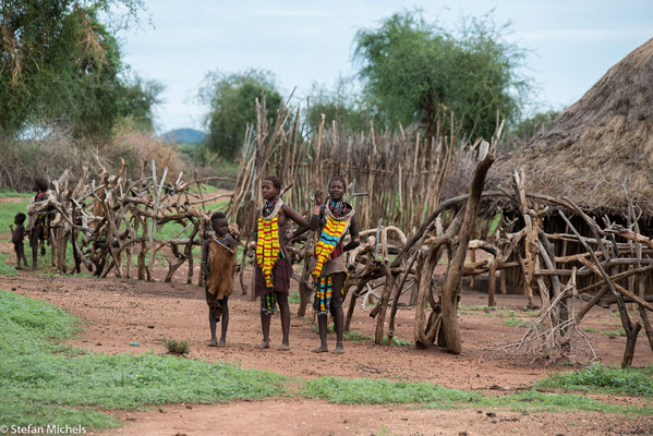 Die Hamar sind eine Bevölkerungsgruppe, die in der Omo-Region im Südwesten von Äthiopien lebt.