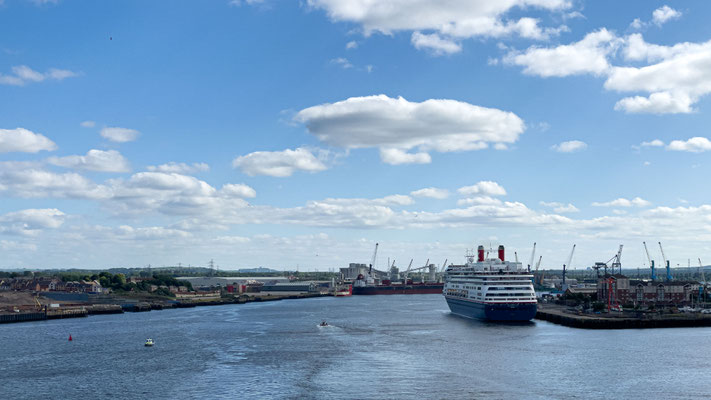 von Newcastle - Zurück in Amsterdam