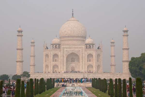 Taj Mahal, Am Fluss Yamuna errichtet