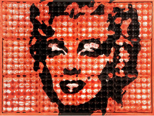 EIERKARTONMARYLIN; Eierkartons  und Mischtechnik auf Leinwand, 94,5x124 cm