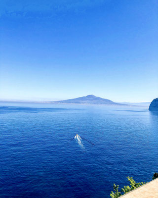 Ausblick von Sorrento auf den Vesuvio