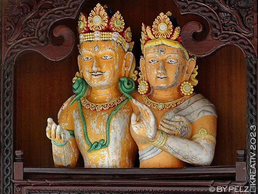 Exponattitel: Nepaltempel - Wiesent  2023 - 16/22 - Exponatgröße: 15 x 20 cm - Art: fineART - © by Pelz Kreativ 2023