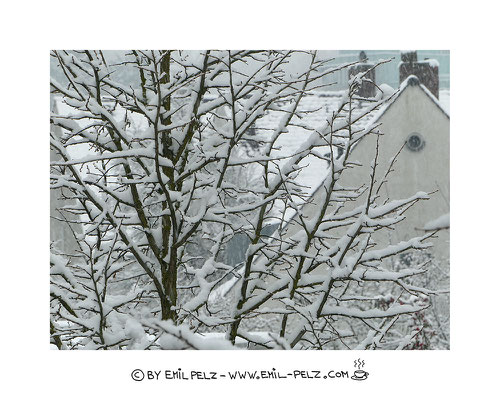 Titel: Ein Wintertag mit viel Schnee 3/4 - Größe: 20 x 25 cm - Art: fineART - © by Emil Pelz 2023