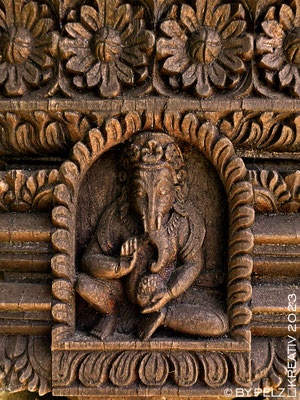 Exponattitel: Nepaltempel - Wiesent  2023 - 12/22 - Exponatgröße: 15 x 20 cm - Art: fineART - © by Pelz Kreativ 2023