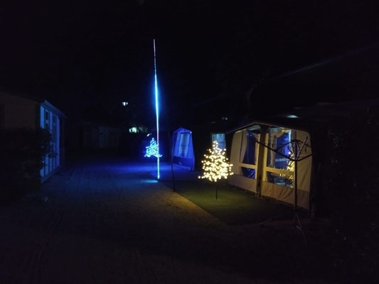Die Weihnachtsbeleuchtung zu späterer Stunde