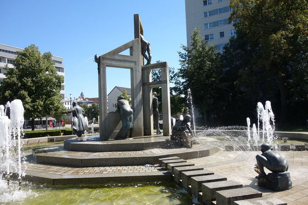 ein schöner Brunnen