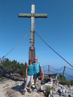 Gipfelkreuz Hochschlegel 1688m