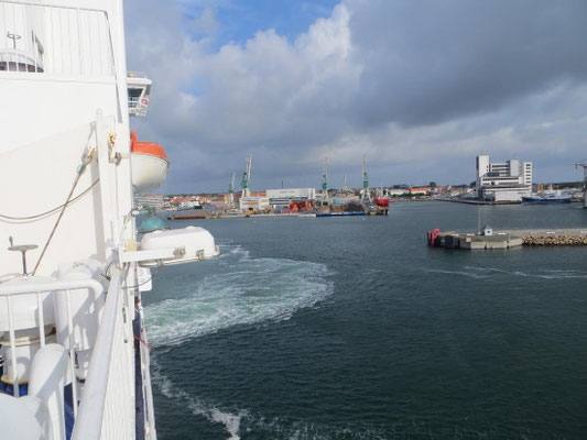 Wir verlassen Frederikshavn
