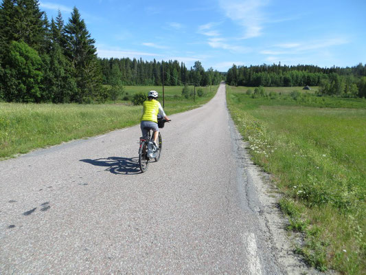 auf einsamen Straßen