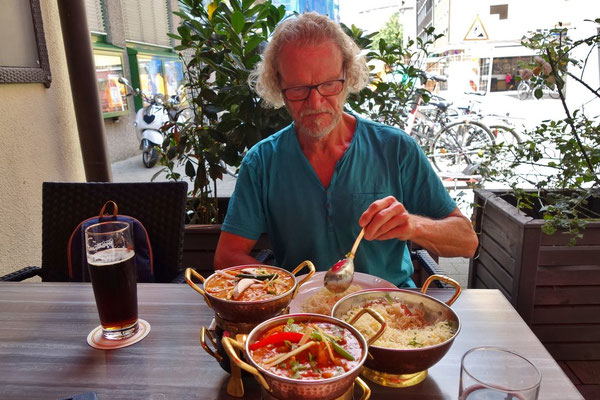 Mittagessen beim Inder