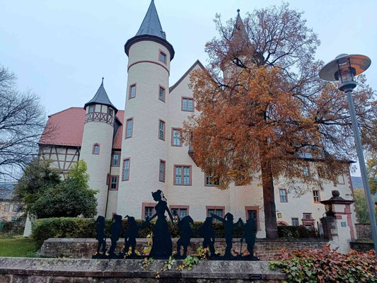 In diesem Schloss hat Schneewittchen mit den Zwergen gelebt