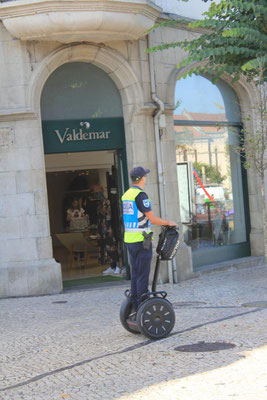 Polizei auf dem Segway unterwegs