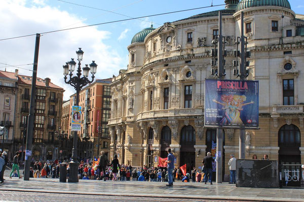 Opernhaus