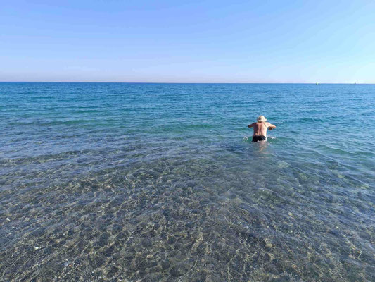 Der "Sprung ins Meer"