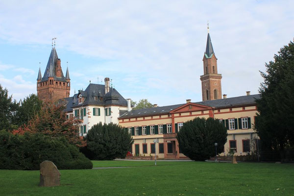 Rathaus von hinten 
