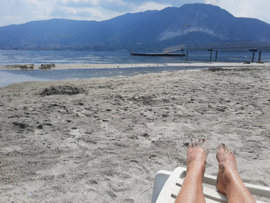 Am Strand ist es meist leer - sind alle am Pool