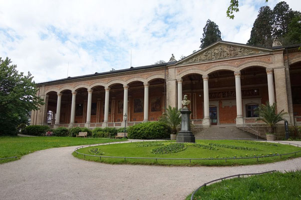 Trinkhalle