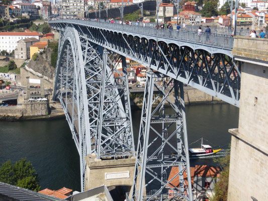 Ponte Dom Luís I - diese Brücke kann man unten und oben überqueren