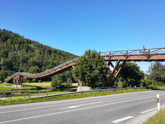 Holzbrücke Tatzelwurm