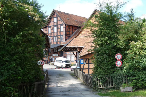 Einfahrt zum Campingplatz