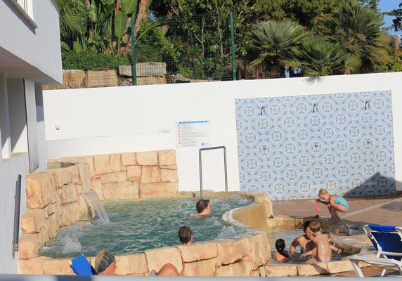 Der Jacuzzi ist meist voll belegt