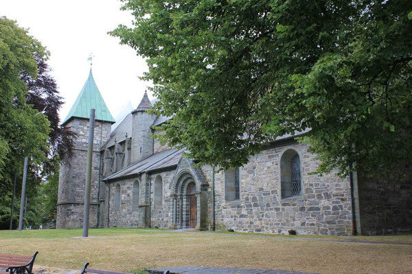 Domkirke