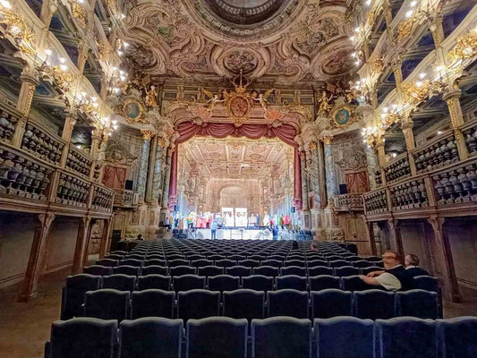 Opernhaus 