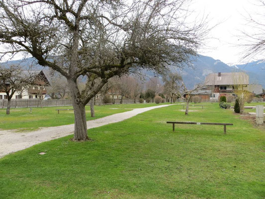 Plätze auf der Obstwiese