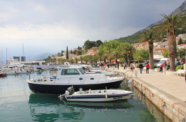 Promenade in Baska Voda