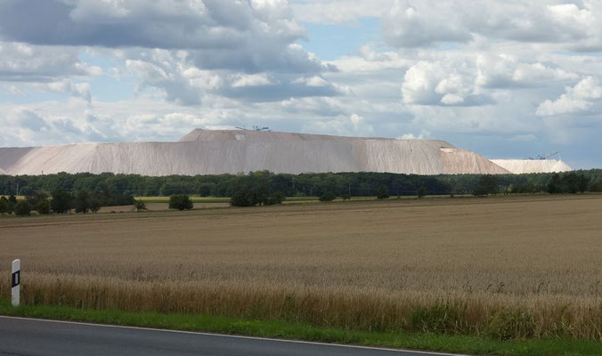 Der Kalimandscharo in Zielitz 200 m hoch