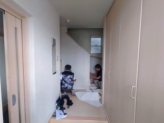 イクメンリフォームによる愛知県名古屋市の住宅の激安壁紙クロスの張替え