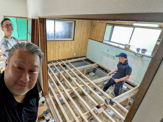 イクメンリフォームによる岐阜県多治見市の空き家の激安リフォーム中！