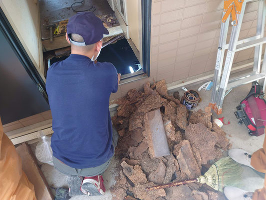 イクメンリフォームによる愛知県名古屋市の賃貸アパートの激安リフォーム中！