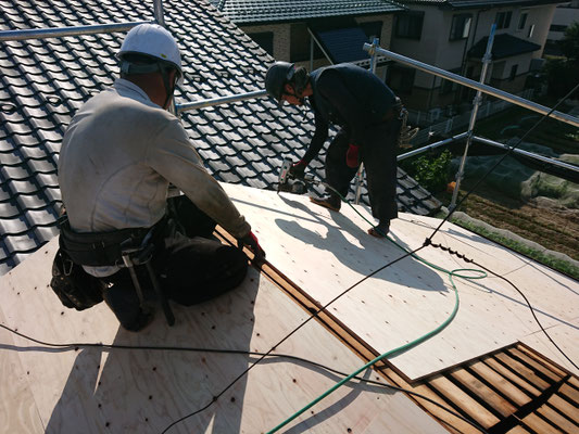 岐阜県岐阜市の住宅の屋根の吹き替え工事