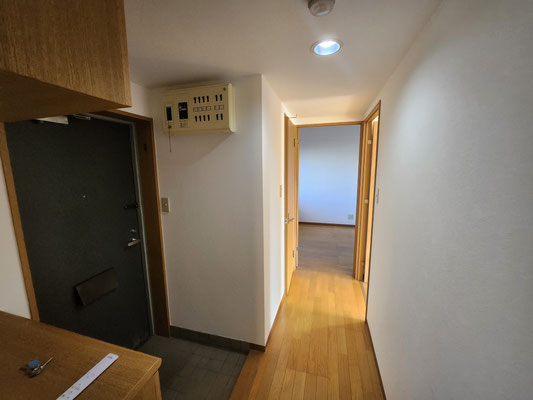 岐阜県美濃加茂市の賃貸マンションの激安クロス張替え