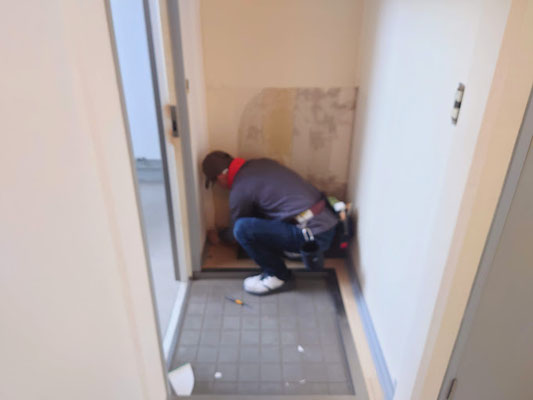 岐阜県各務原市の賃貸アパートの激安クロスの張替え