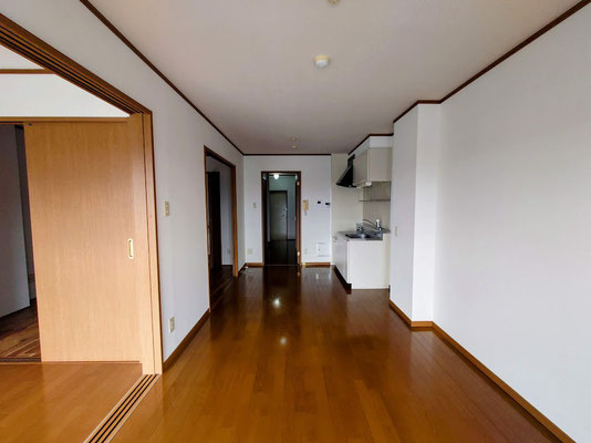 岐阜県岐阜市の賃貸マンションの激安クロスの張替え
