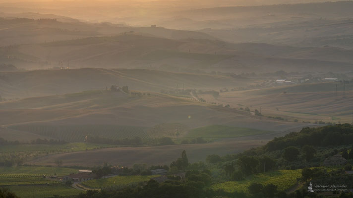 Prime luci in val d'Orcia (Montalcino)