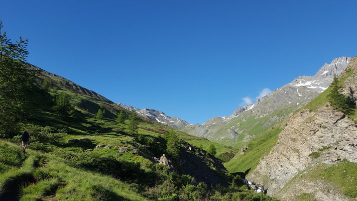 Vers le col de Péas