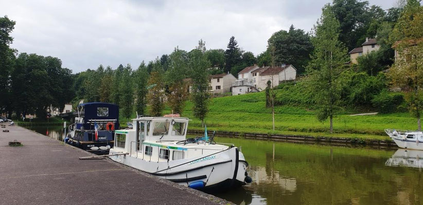 Port de Fontenoy le Château