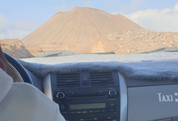 Trajet sur la route côtière - Volcan Shark Mountain