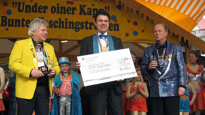 Faschingsgesellschaft Narrneusia, Neusäß. Tombola-Aktion anlässlich der Kinderbälle 2008