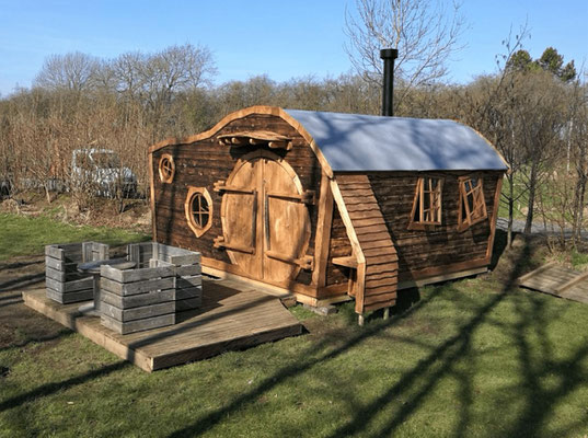 Habitation insolite sans permis de construire,Habitat insolite à vendre,Logement atypique pas cher,Fabricant cabane insolite, Rentabilité hébergement insolite, Projet création hébergement insolite,Logement insolite ocasion,pods,logement atypique,glamping,