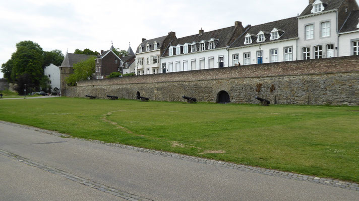 Alte Stadtmauer "Helpoort"