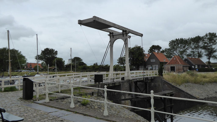 Königin Beatrice Brücke