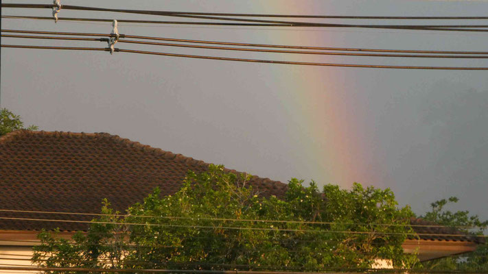 Regenbogen vor dem Gewitter am 5.3.