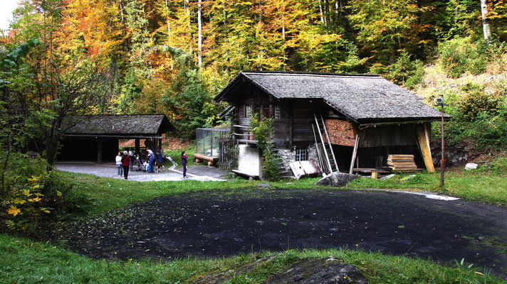 Köhlerei, Kalkbrennofen und Harzbrennerei