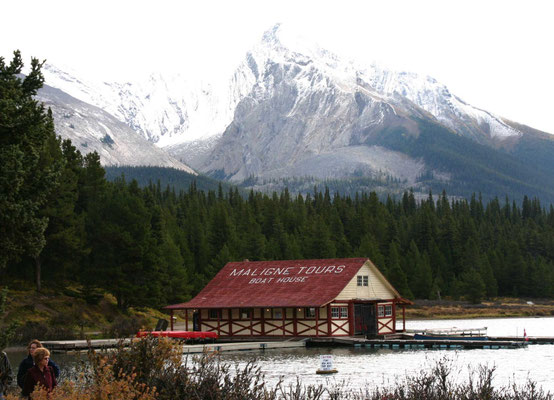 Maligne Lake