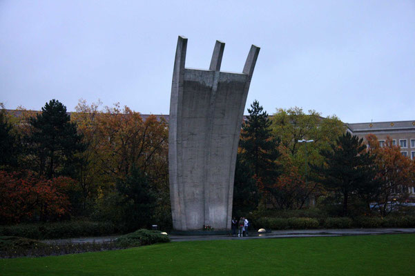 Luftbrückendenkmal beim Flughafen Tempelhof